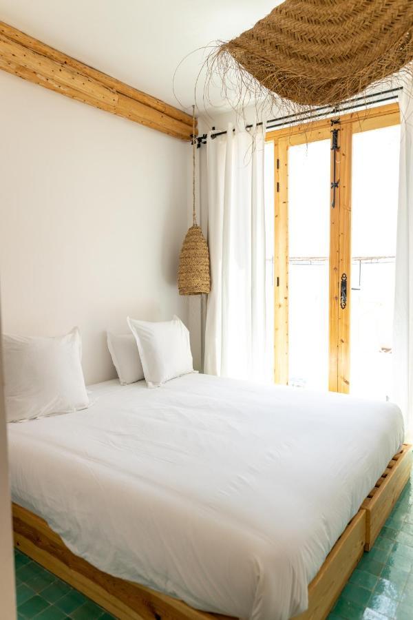 Blue Waves Boutique Hostel Tamraght Eksteriør bilde